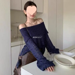 �nϵһ�ּ���I�U���L��ᘿ���Ů���������̿������ȴ����°�ɫ