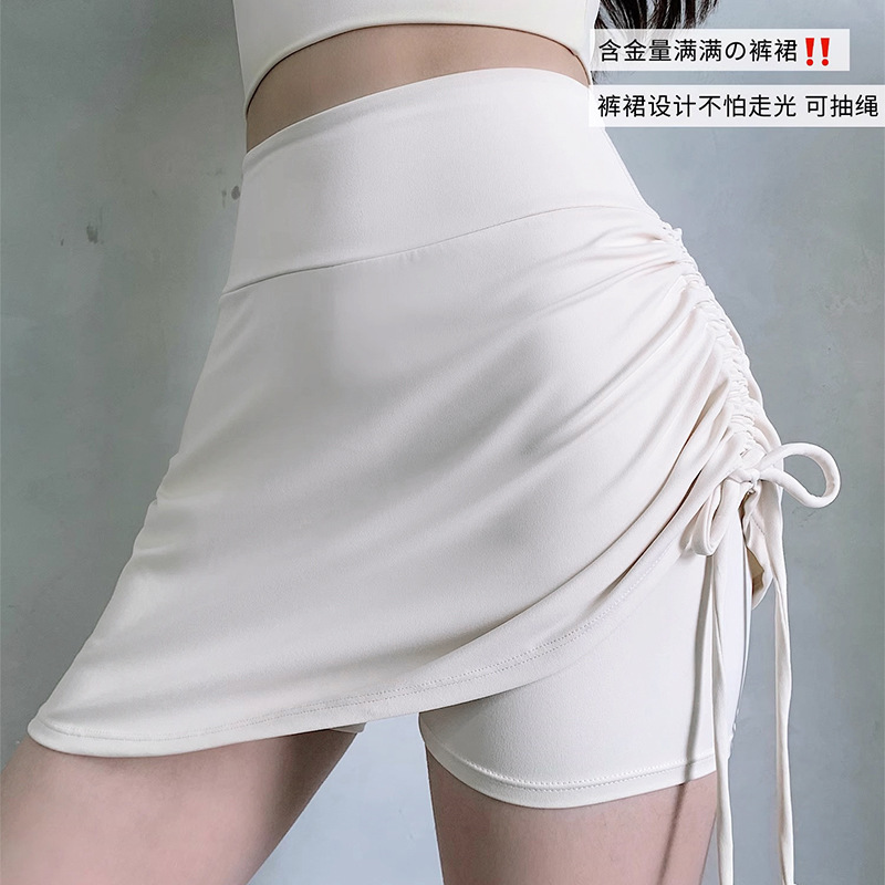 Plus-Size Women's Sports Shorts with Drawstring, Youthful Anti-Exposure Skirt Shorts for Running, Tennis, and Yoga Fitness Plus-Size Women's Sports Shorts with Drawstring, Youthful Anti-Exposure Skirt Shorts for Running, Tennis, and Yoga Fitness