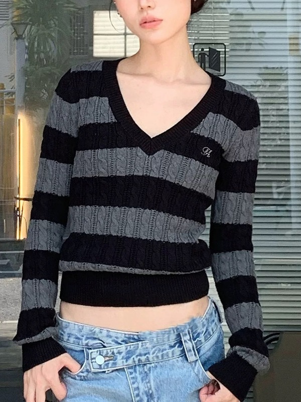 Archium 复古V领麻花条纹慵懒感毛衣女秋宽松情侣针织衣潮|undefined