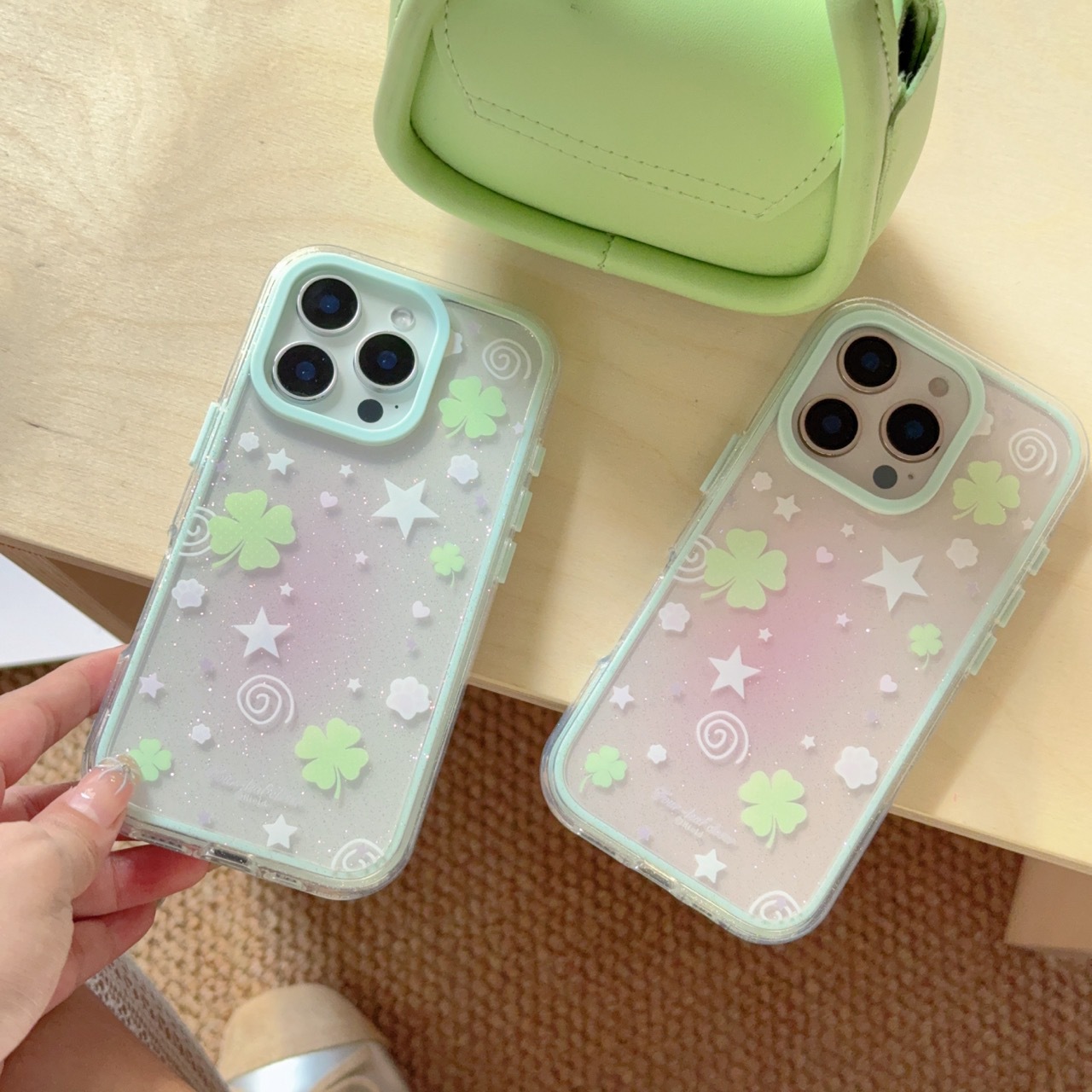 Dibujos animados coreanos dos en uno trébol de cuatro hojas para Apple 16ProMax funda para teléfono móvil 15Pro nuevo 14/13 femenino 15PM