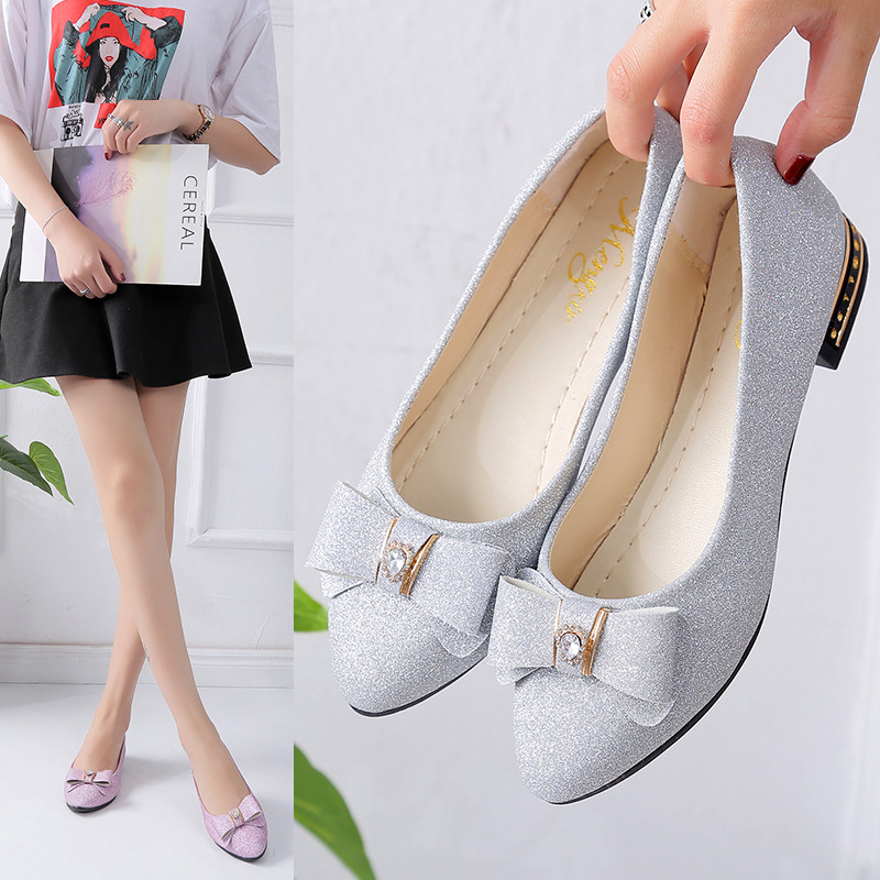 In-Stock Spring Bowknot Mom Shoes Shallow Mouth Loafers Women's Sequin Soft Sole Foreign Trade Low-Heeled Professional Single Shoes Wholesale In-Stock Spring Bowknot Mom Shoes Shallow Mouth Loafers Women's Sequin Soft Sole Foreign Trade Low-Heeled Professional Single Shoes Wholesale