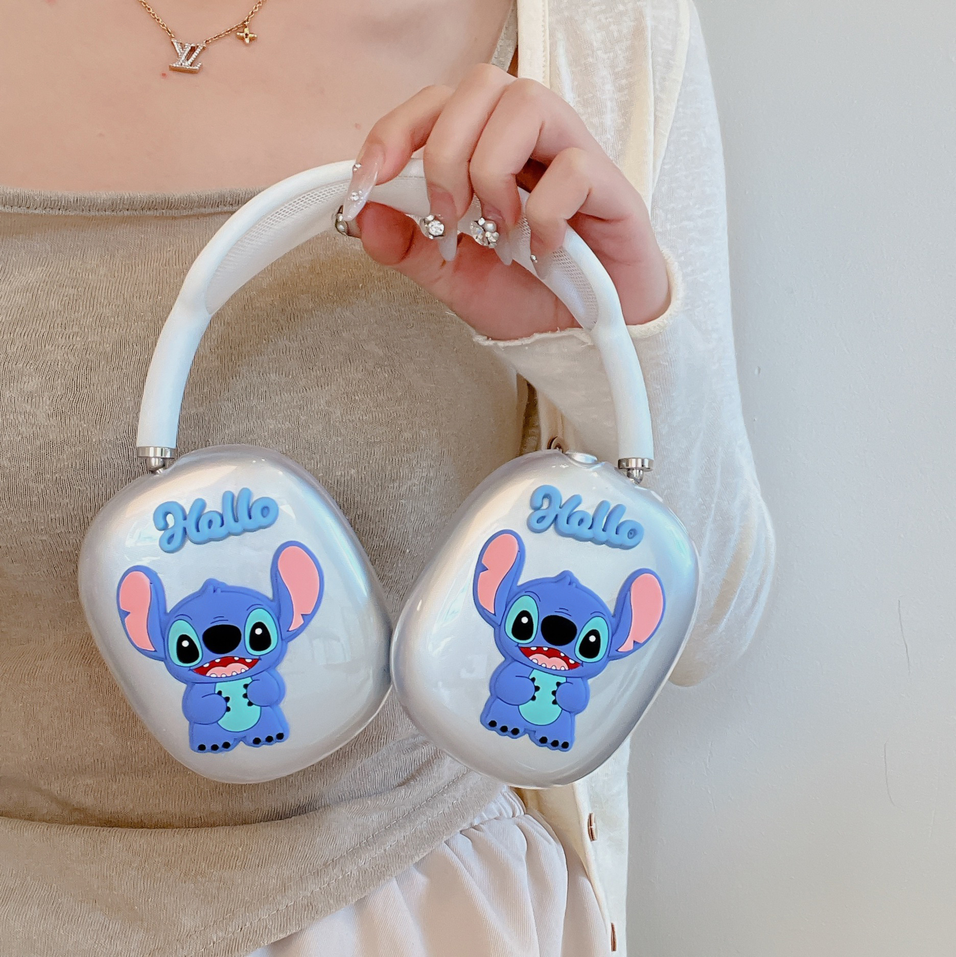 Japanese and Korean Cartoon airpods Max Protective Cover Apple Headset Ear Cap Ear Mover Transparent Earphone Case