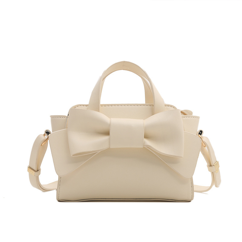 2025 primavera y verano estilo caliente moda casual niños dulces bolsa de gelatina mini bolso de mensajero de un solo hombro variedad al por mayor