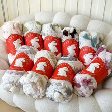 2025新款轻奢塔芙蓉毯阳离子提花镂空羊羔绒毛毯办公室午睡盖毯