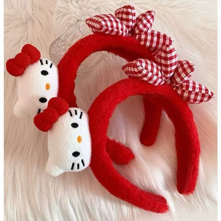Nuevo lindo Año del Caballo festivo de peluche para las mujeres Año Nuevo lavar la cara de Navidad presión de cabello para la atmósfera de tocado rojo