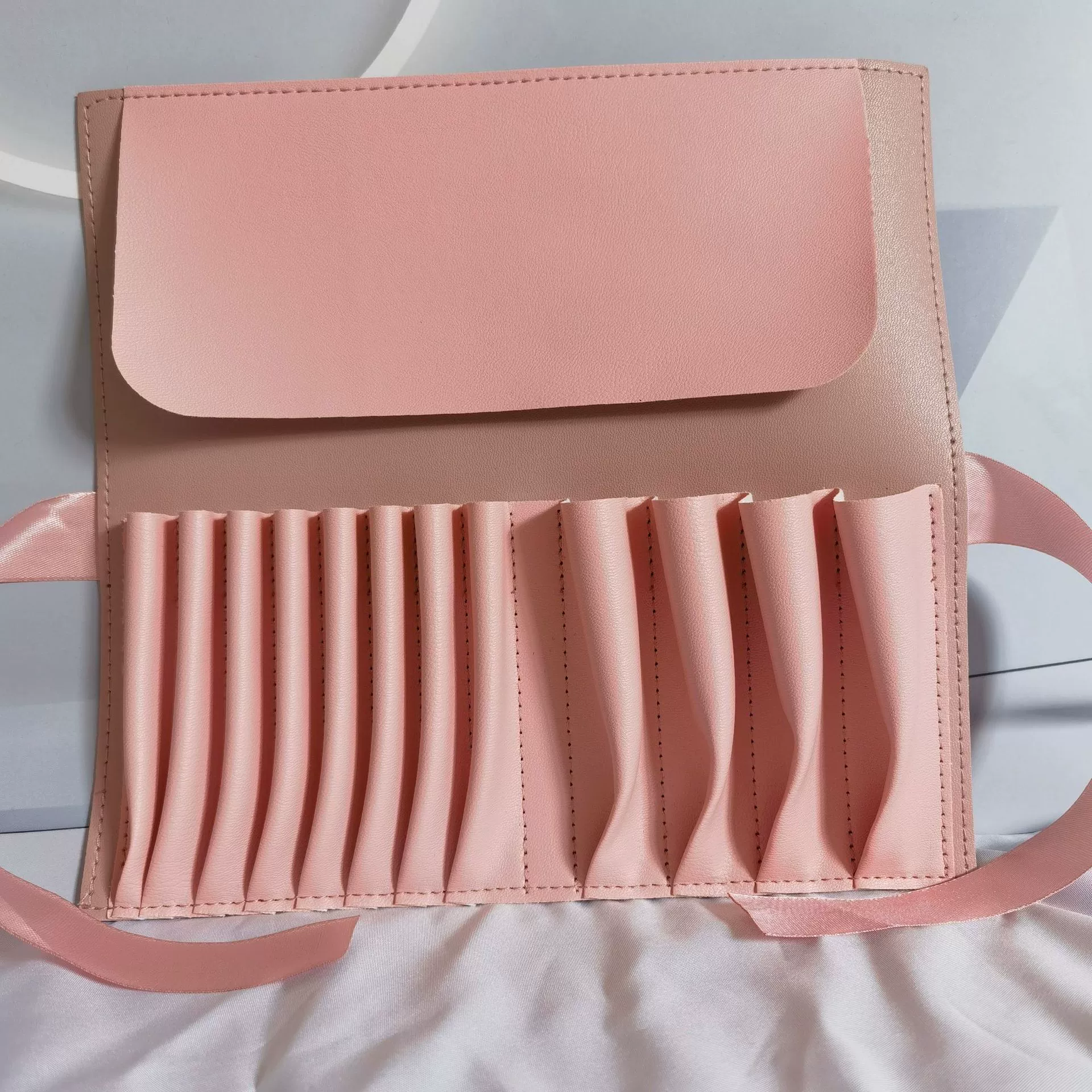 Brush, handheld organizer bag, (Physicals), for every day