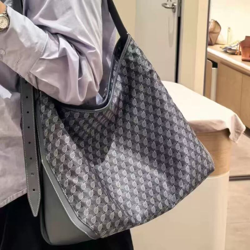 2026 New Model Desana Women's Bag Lucky Charm Hobo Bag Monogram Bag Handbag Shoulder Bag Crossbody Genuine Leather Women's Bag 2026 New Model Desana Women's Bag Lucky Charm Hobo Bag Monogram Bag Handbag Shoulder Bag Crossbody Genuine Leather Women's Bag