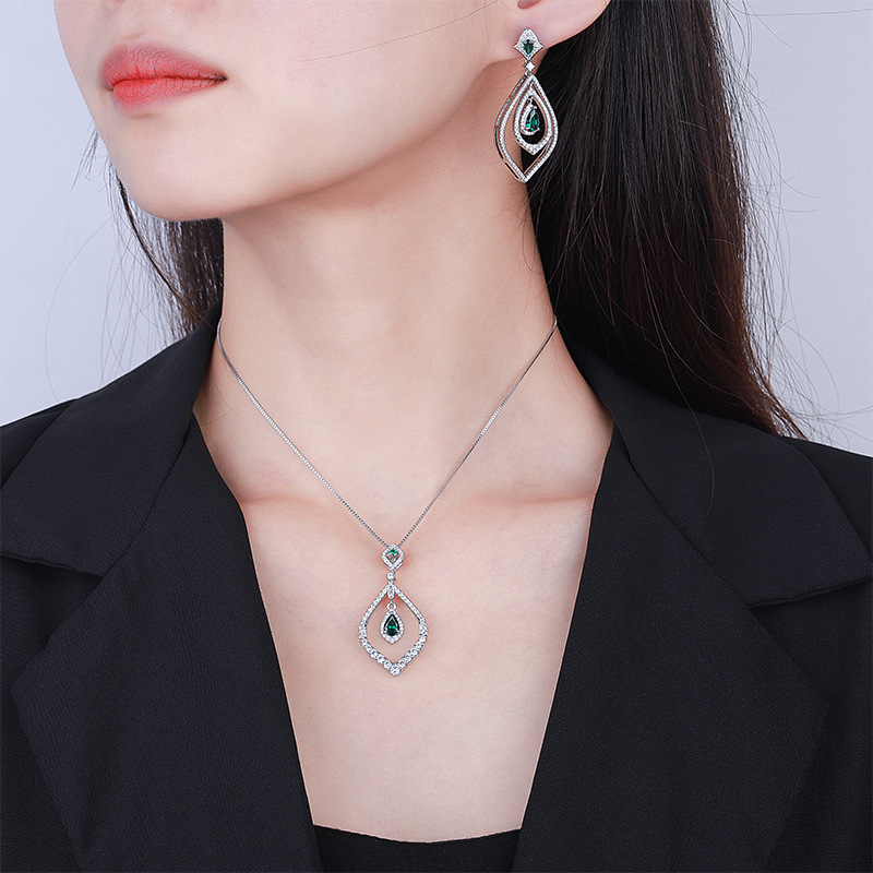 2023 Nueva Zhuang Sheng joyas de cobre inferior chapado en oro de la simulación de color tesoro gota de agua traje de temperamento de piedra principal 5*7