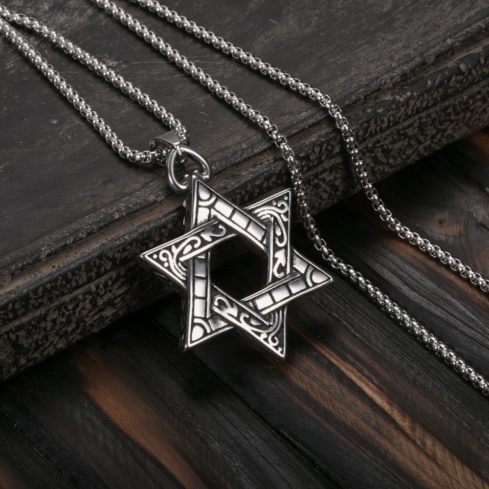 European And American Retro Jewelry Six-pointed Star Titanium Steel Necklace Stainless Steel Casting Pendant Personalized Sweater Chain Clothing Accessories