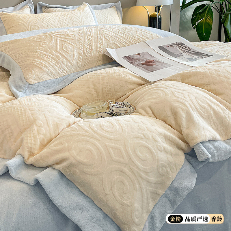 1688厳選連名A類冬5D彫刻牛乳パイル4点セット両面パイルシーツカバーが厚く保温されている