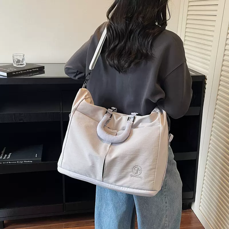 可拓容大容量旅行包轻便手提行李袋简约休闲单肩包短途旅游健身包