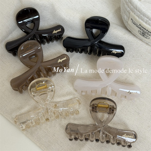 ��ʽ�߼��н���һ��ץ�A�ճ�ͨ�ں��X�ױP�l���~�A���ŕr�аl��Ů