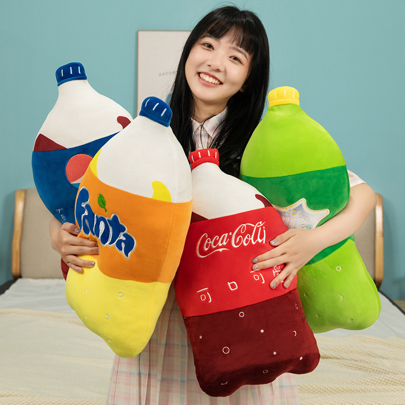 Bebidas de simulación creativa Coca-Cola Sprite almohada juguetes de peluche muñecas de dos dimensiones almohada de siesta extraña