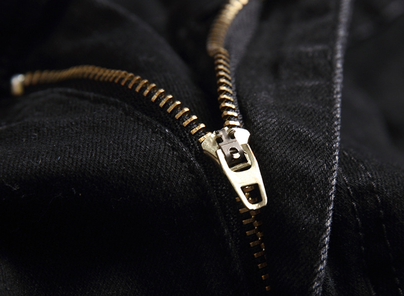 Calça jeans masculina nova, desgastada, moderna e casual, com perna reta elástica_voghion.com