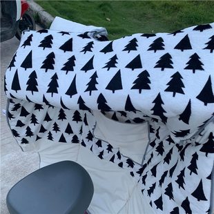Tulip Colorful Polka Dot Electric Vehicle Windshield Quilt for Women in Winter with High Appearance, Thickeneded Waterproof and Warm Windproof Cover