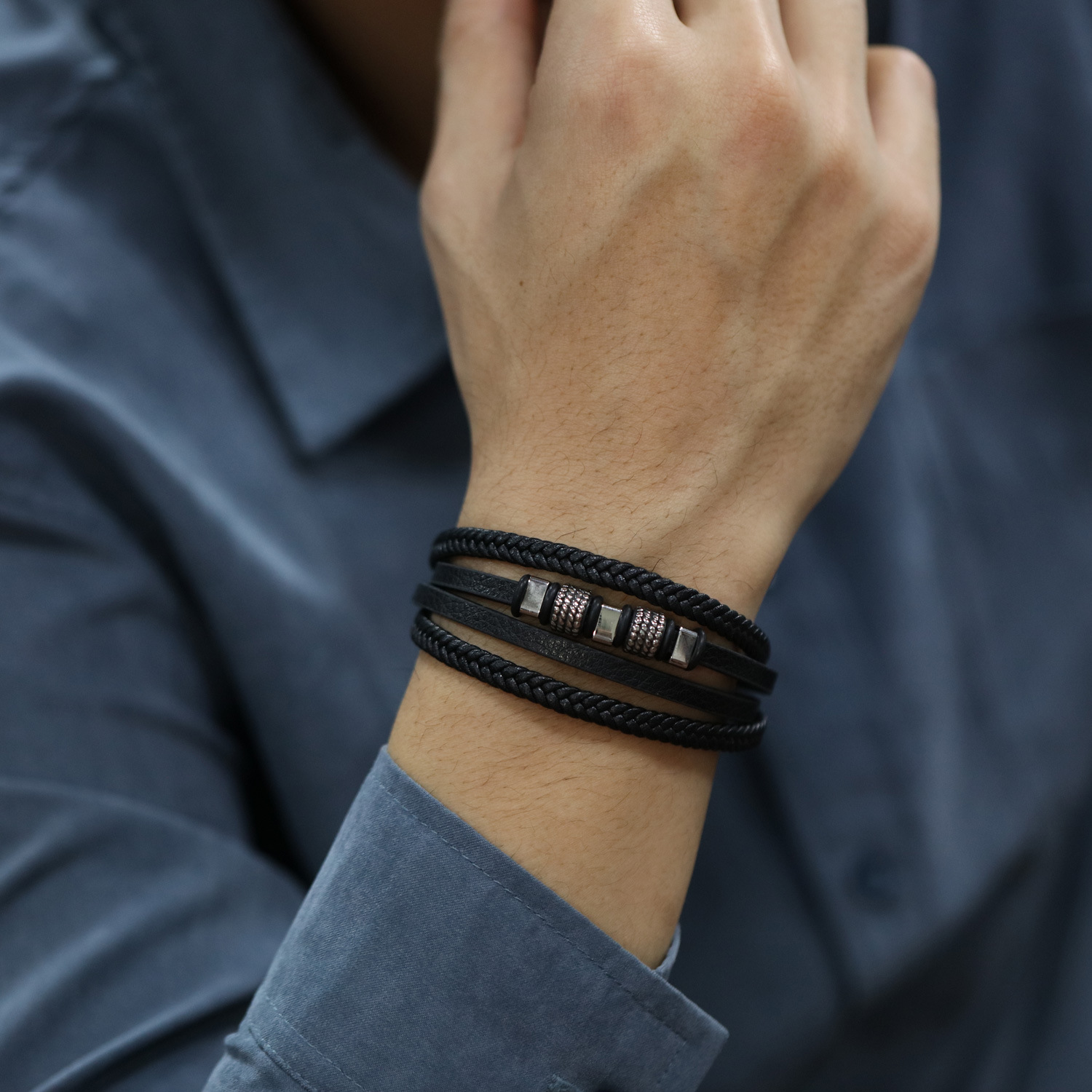 European and American Mature Men's Fashion Trend Stainless Steel Magnetic Buckle Personalized Retro Multi-layer Handmade Woven Leather Bracelet_voghion.com