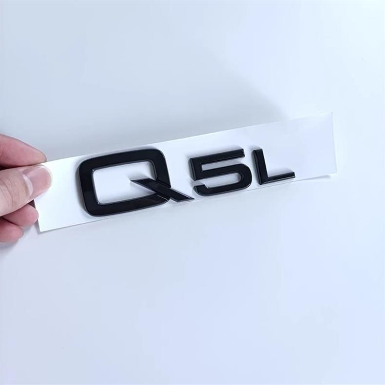 Audi black emblem for Q5LQ7, modified 45 four-wheel drive, 55 TFSI engine, 2.0T and 3.0 displacement options, rear four-ring lettering emblem set