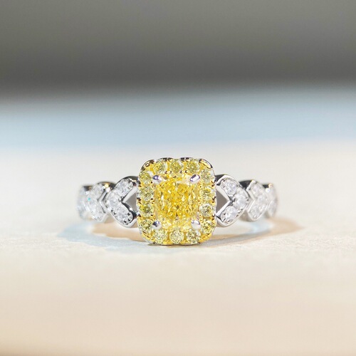 S925 sterling silver ring for women, light luxury, high-end four-claw yellow diamond, small sugar cube diamond ring, Xiaohongshu same style ins style