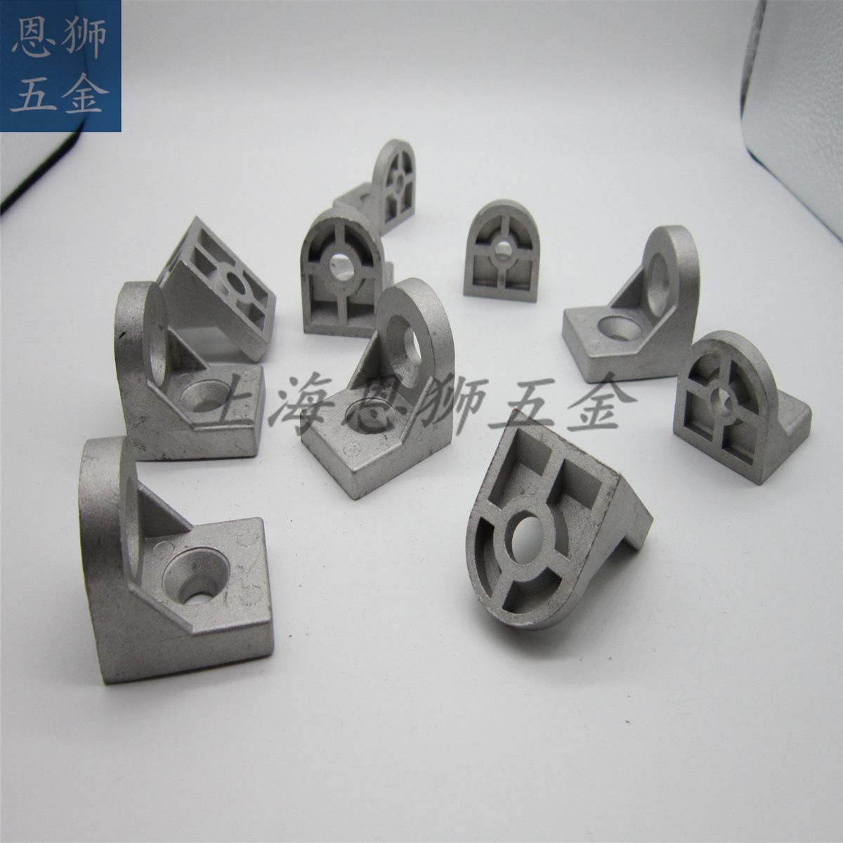 供应铝型材2020转向角件，转向角铝，转向铝角码