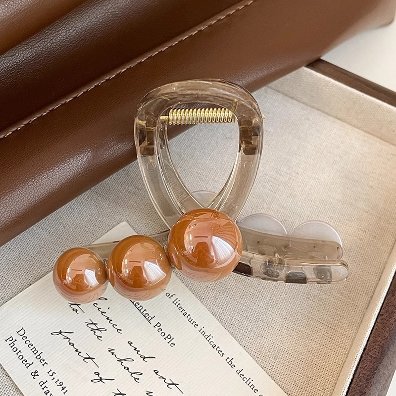 Elegante pinza de perlas de temperamento pinza de tiburón mediana pinza para el cabello mujer 2025 nuevo sombrero de clip de cabeza de sentido avanzado