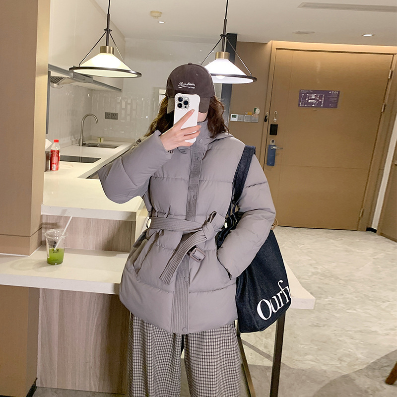Winter New Korean Style Thickened Waist-Cinching Puffer Jacket for Petite Figures, Korean-Style Warm down Cotton Coat Winter New Korean Style Thickened Waist-Cinching Puffer Jacket for Petite Figures, Korean-Style Warm down Cotton Coat