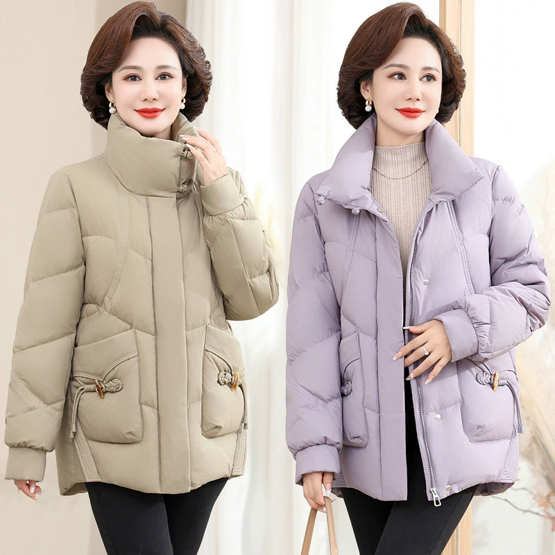 50-летняя мама зимний пуховик короткий 2024 новый средний и пожилой хлопчатобумажная куртка женская осенняя и зимняя одежда