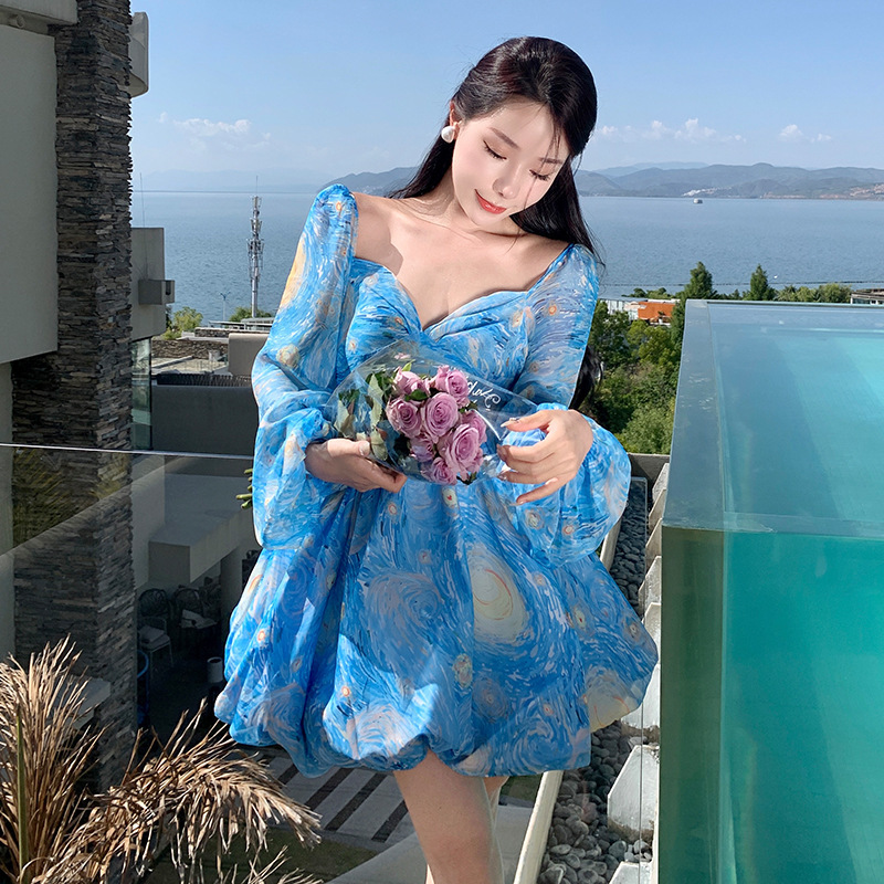 French-Style Chic and Stunning Sweet and Spicy Girl's Puffy Floral Dress for Women, Waist-Cinching and Slimming, Perfect for a Princess Vacation French-Style Chic and Stunning Sweet and Spicy Girl's Puffy Floral Dress for Women, Waist-Cinching and Slimming, Perfect for a Princess Vacation