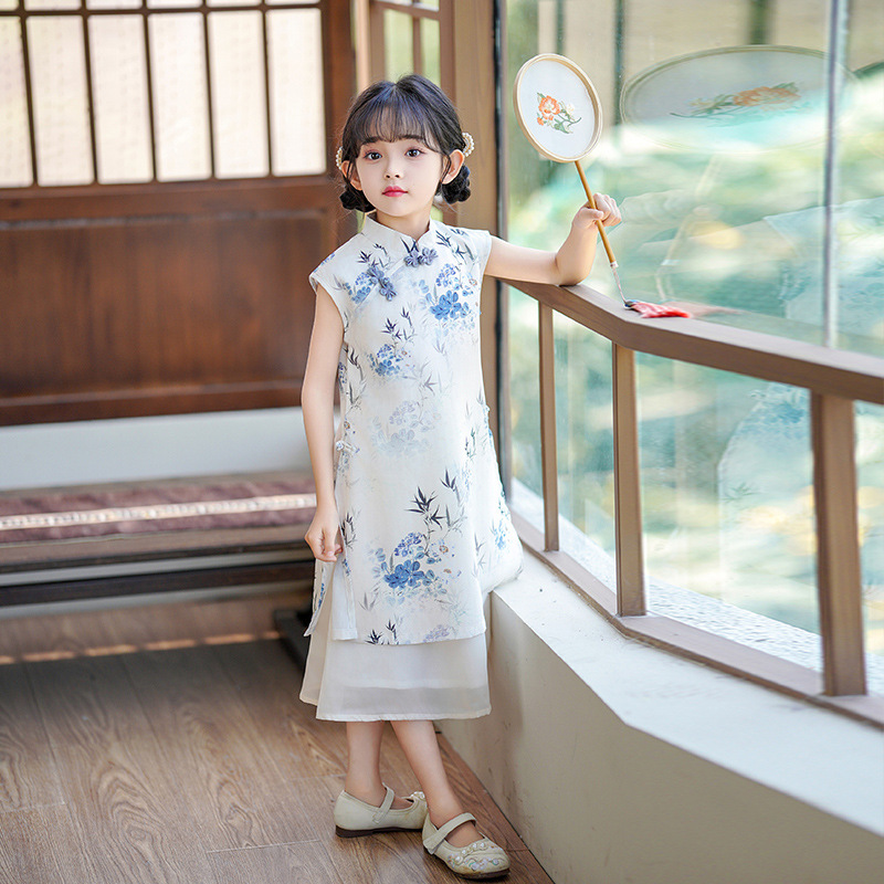 Small princess costume