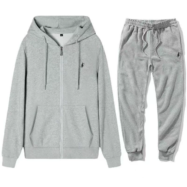 Gray suit [green label]