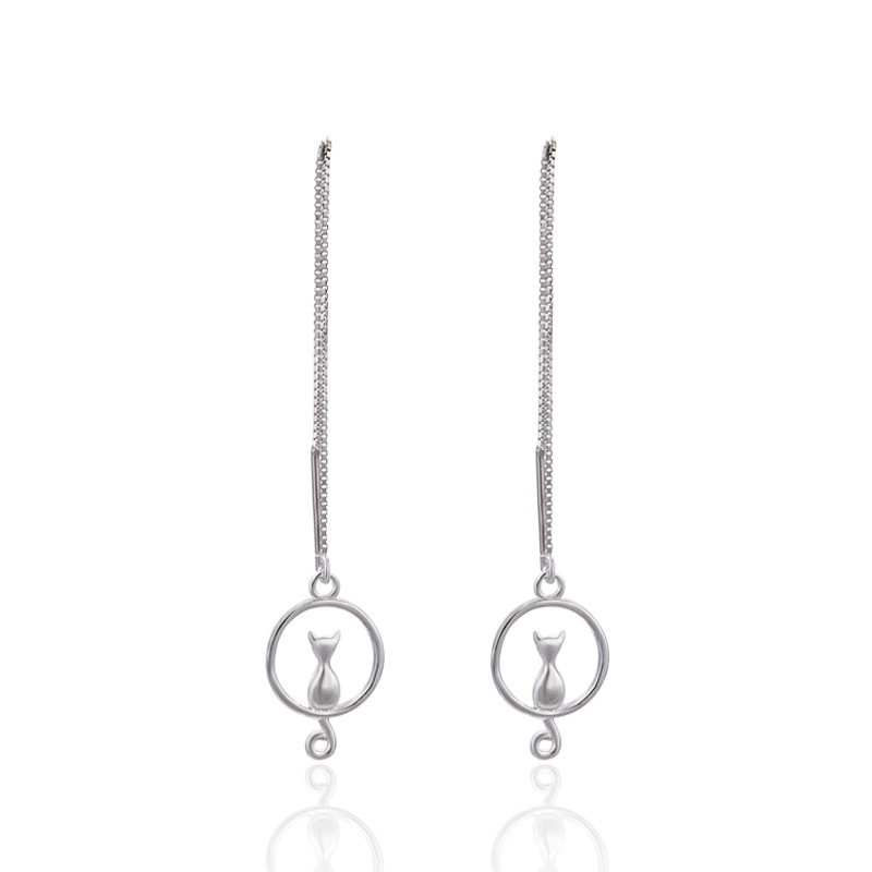 925 plata esterlina gatito pernos de orejas con bordas femeninas coreanas simple temperamento largo luna gatito orejas joyerías al por mayor