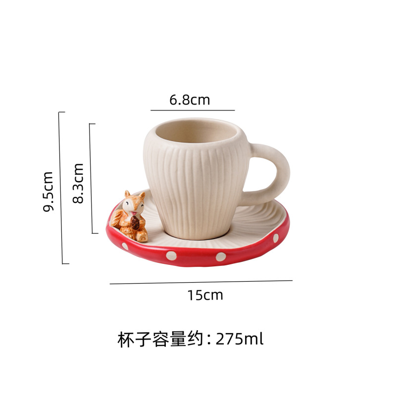 見栄えの良い赤いキノコボウル、家庭用陶器の丼、麺鉢、皿、かわいいガーリーハートの皿|undefined