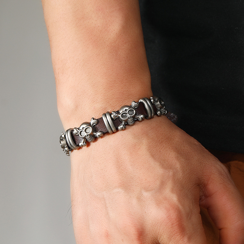 Simple Creative Retro Personality Bracelet Halloween Skull Adjustable Cowhide Bracelet Halloween Trend Accessories_voghion.com