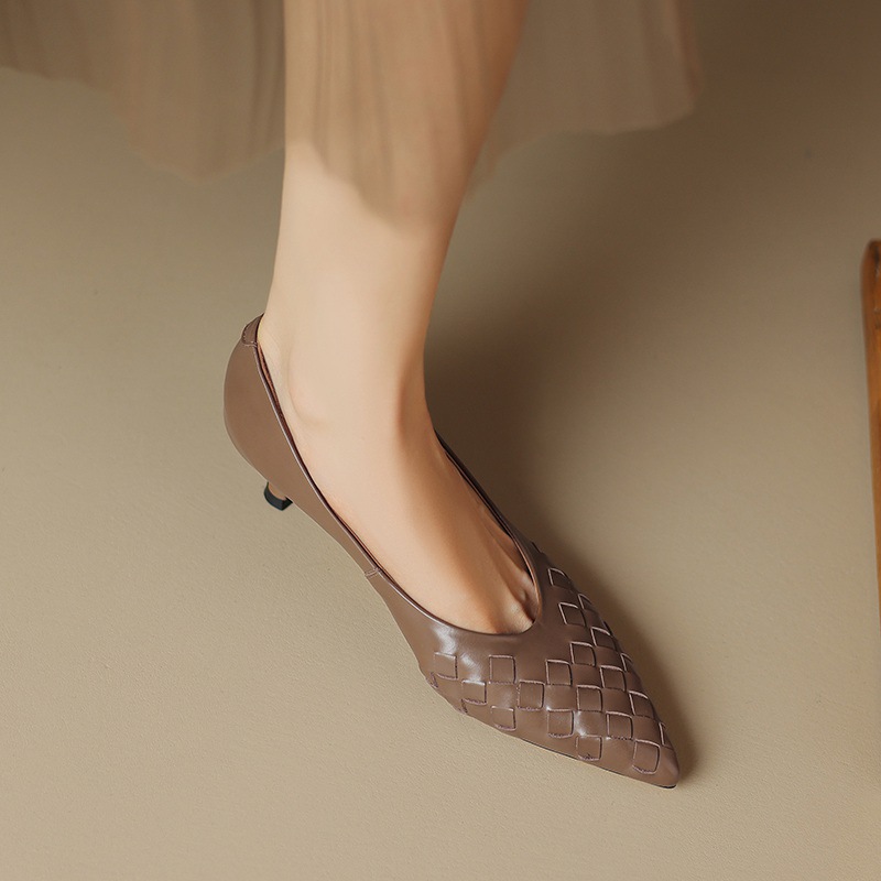 Màu Kaki