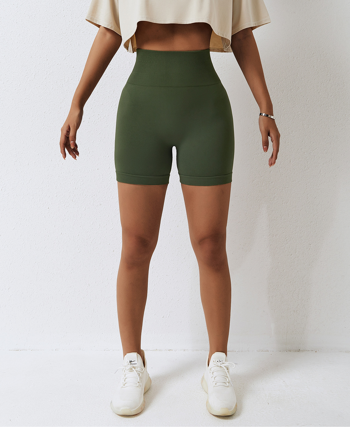 6 Model Display-BDK6363-Army Green-1 (3).jpg