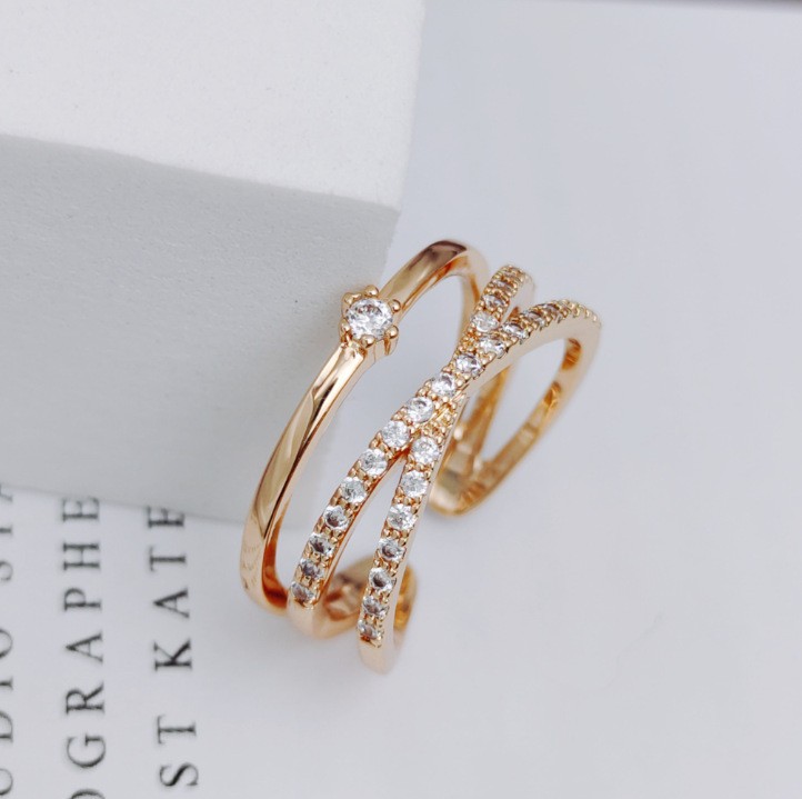 �������ʶƽ�΢���ʯ��㿪�ڽ�ָŮ��Լ�ٴ�����ν�ָ����