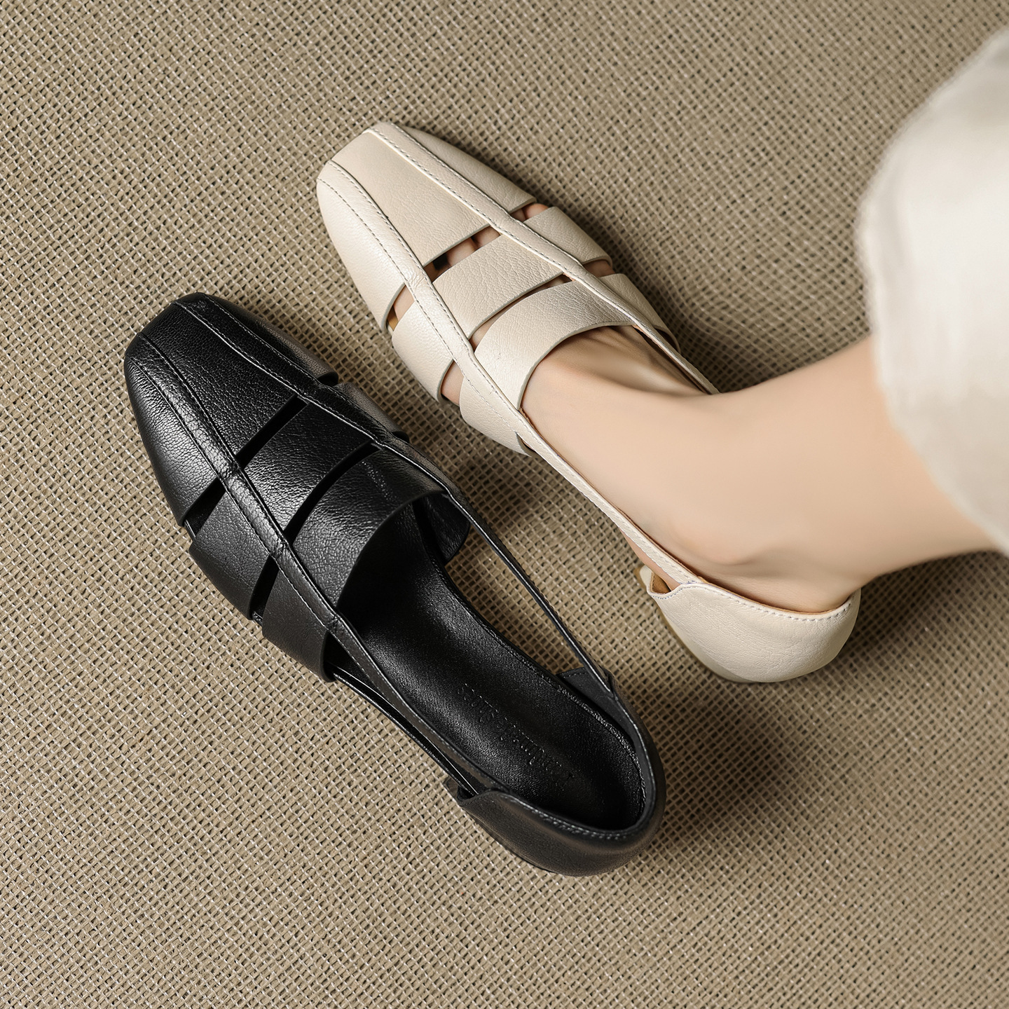 Dép sandal nữ bao đầu rỗng gót thấp 3 cm, mũi tròn kiểu dệt, phong cách đơn giản đi làm — đen