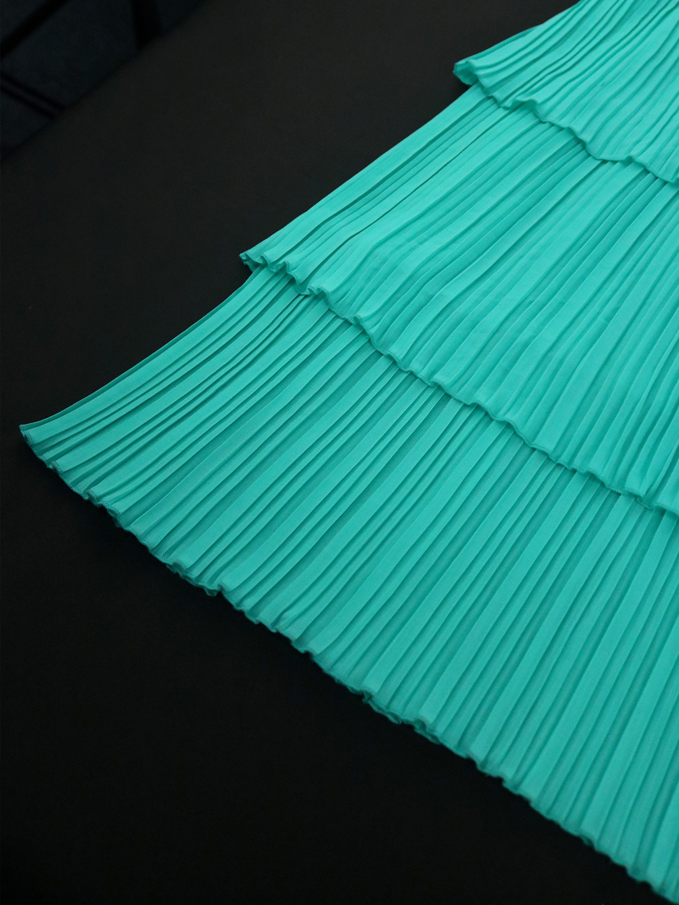 Mint Green V-Neck Belted Dress With Mid-Length Sleeves American Style Casual Elegant Slimming Pleated Cake Dress For Commuting_ecoleips.com