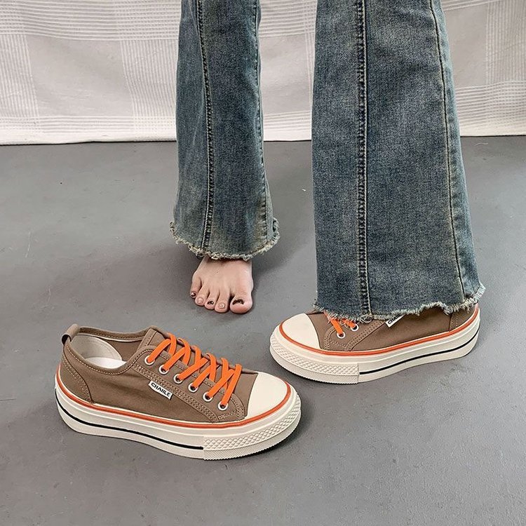 2026 nuevos zapatos de lona coreanos zapatos deportivos casuales zapatos de mujer al por mayor transpirables
