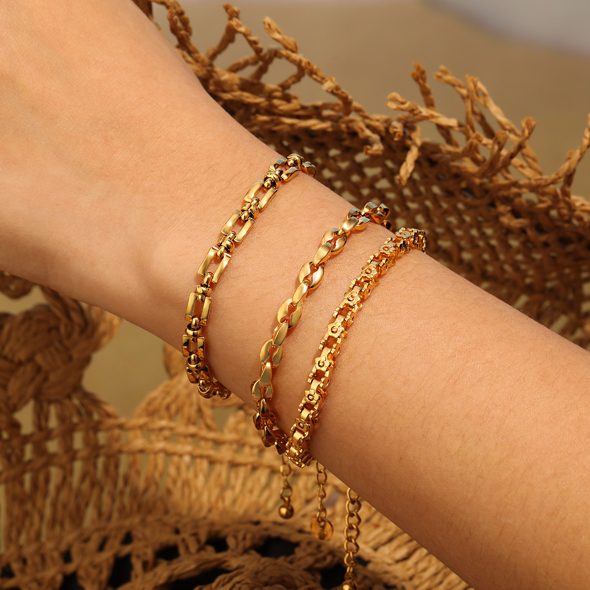 Cross-Border Ins Style Normcore High-End Design Personalized Coffee Bean Bracelet Thick Fashion Trendy Gold-Plated Titanium Steel Jewelry