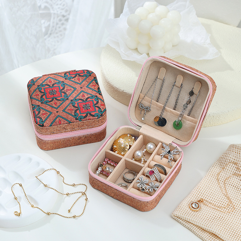 Portable Jewelry Storage Box Valentine's Day Gift Packaging Box Earring Ring Necklace Jewelry Box Decorative Mini Box