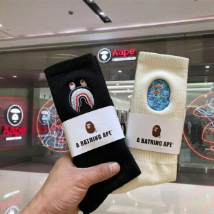 bapeԳ���^�m���д�̽���Ͳ�Ӻ�ë����Ů�ڰ�ɫ�\���LͲ���m����