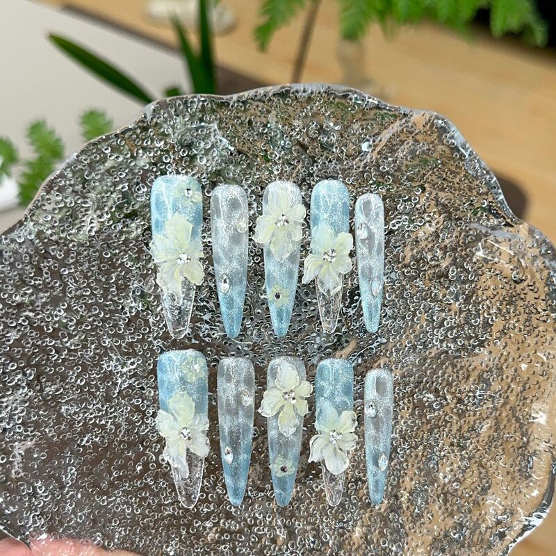 Purely Handmade High-End Blue Water Ripple Cat Eye Nail Art Pieces, European and American Style 3D Flower Fake Nail Stickers Purely Handmade High-End Blue Water Ripple Cat Eye Nail Art Pieces, European and American Style 3D Flower Fake Nail Stickers