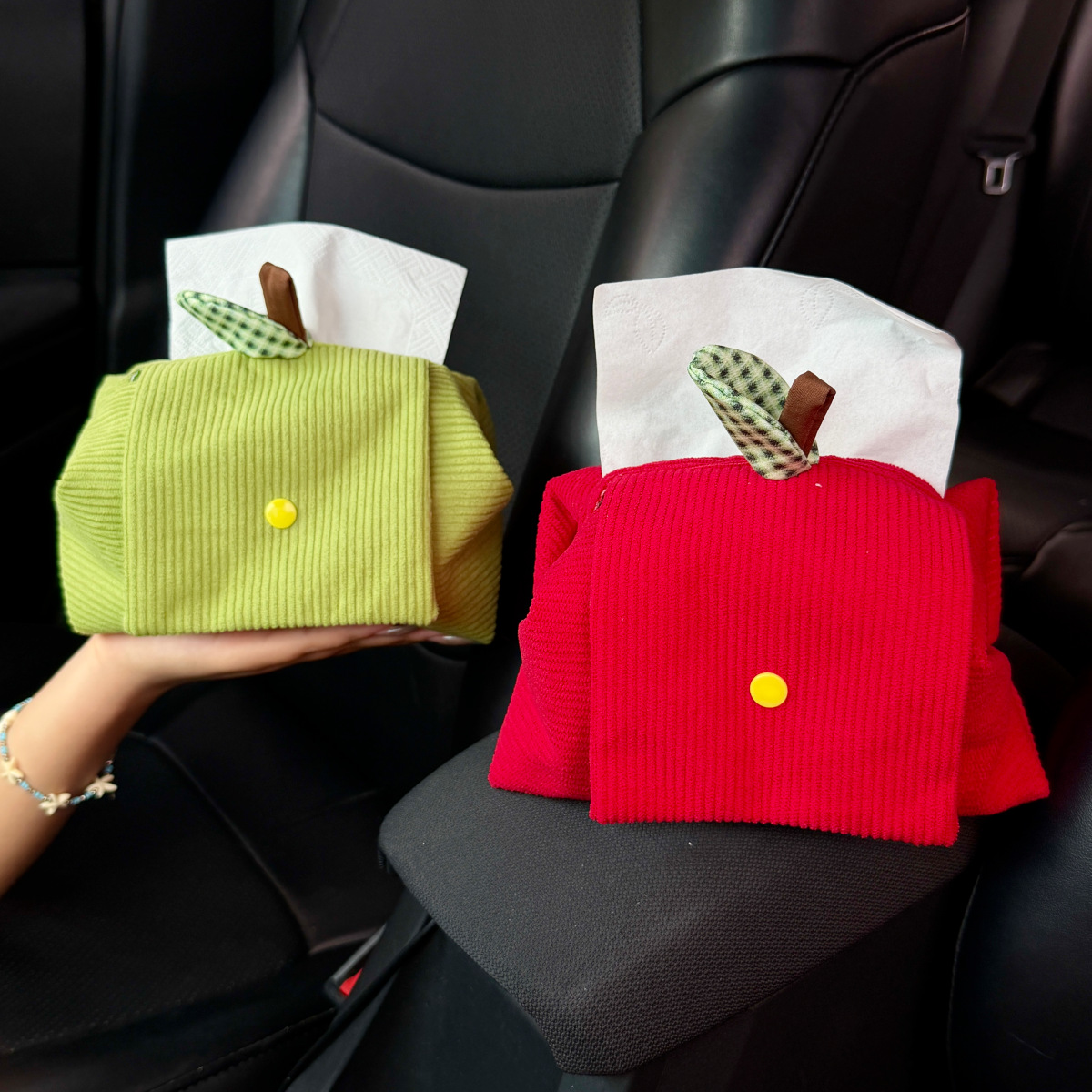 Popular online product: Car tissue box, apple-shaped car tissue bag, car interior accessory