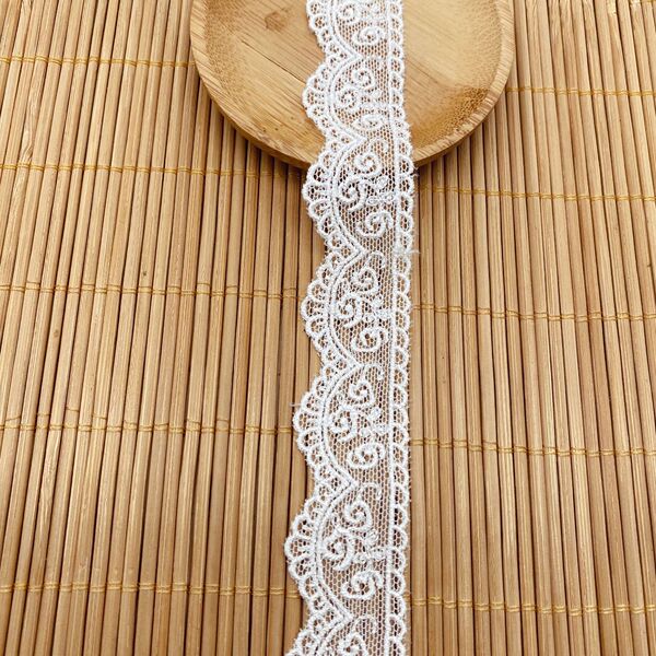 Bilateral mesh barcode lace