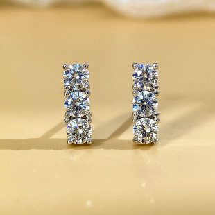 Popular S925 Sterling Silver Earrings, Simple Korean Style Three Princess Moissanite Earrings, D Color 1.2 Carat Moissanite Earrings