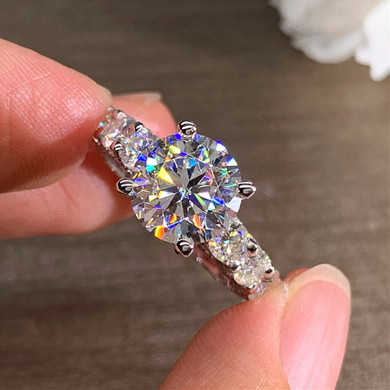 2025 New Luxury Copper Inlaid Zircon Ring Women's Four-Claw Engagement Banquet Ring Accessories Cross-Border E-Commerce Supply