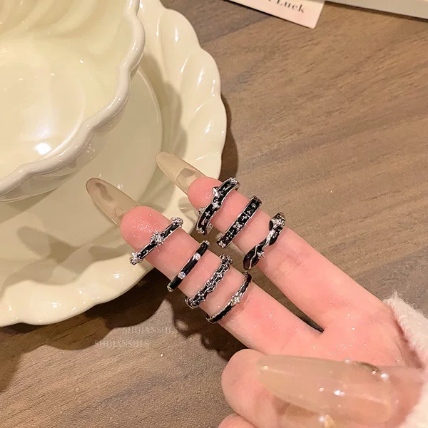 "Black Ink Blade Fragment" Cool Starburst Plain Ring Stackable Open Pair Ring Sweet and Stylish Personality Delicate Index Finger Ring