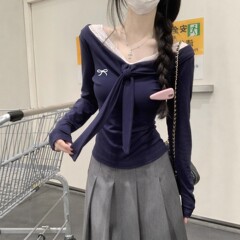 藏青色一字肩长袖t恤女秋季2025新款修身显瘦内搭打底衫辣妹上衣