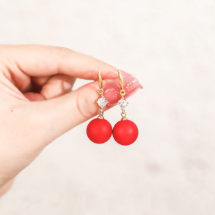 红色珍珠耳环2022年新款潮韩国气质网红耳坠女小众设计感耳饰现货