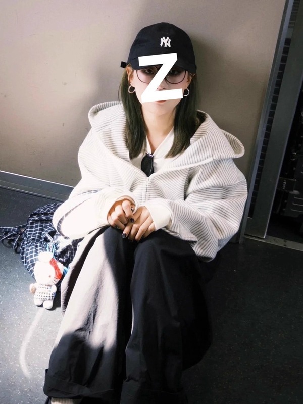 韩系松弛感条纹连帽针织卫衣外套女秋季慵懒老钱风拉链开衫上衣|undefined